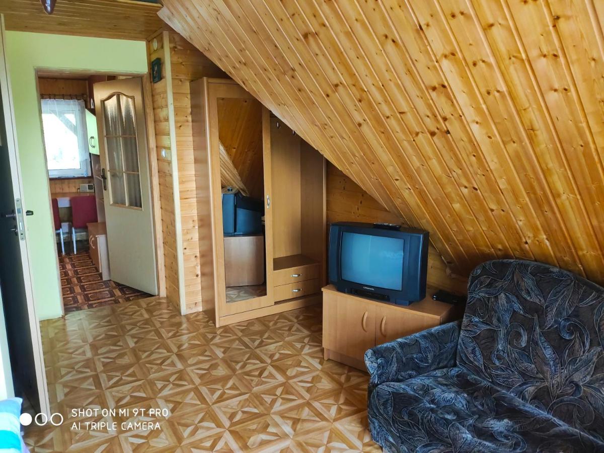 Agroturystyka Pod Kolami Мичківці Екстер'єр фото