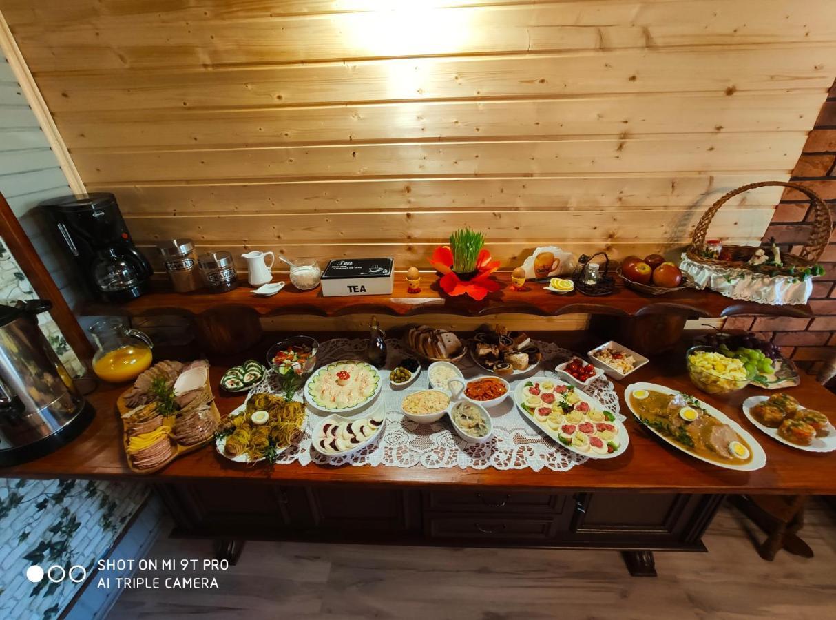Agroturystyka Pod Kolami Мичківці Екстер'єр фото