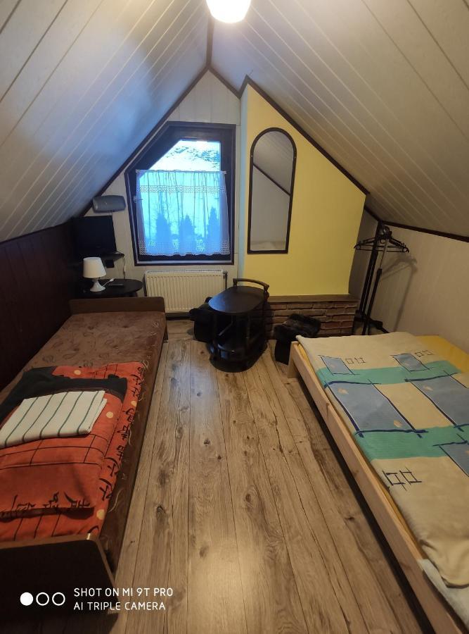 Agroturystyka Pod Kolami Мичківці Номер фото